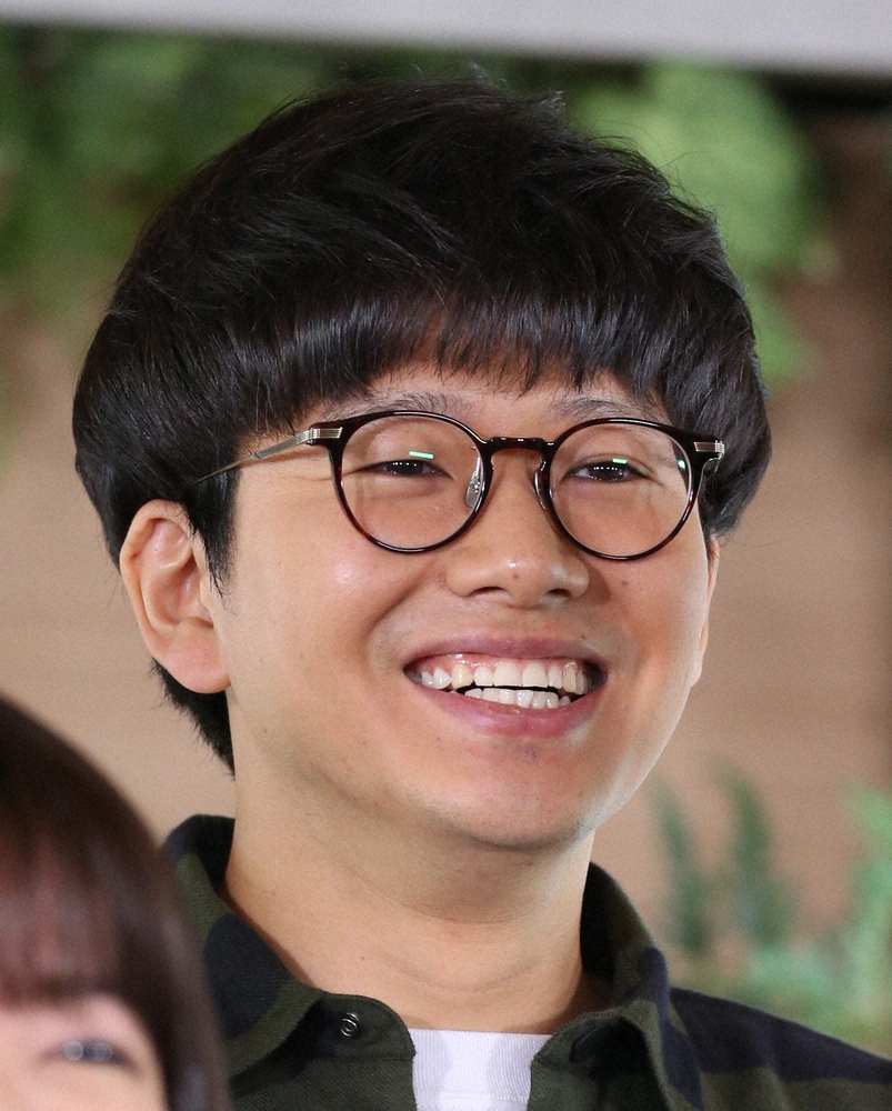 ミキ 亜生 新幹線でイライラ コンセント使用めぐり 窓側のやつが は 俺のやけど みたいな スポニチ Sponichi Annex 芸能