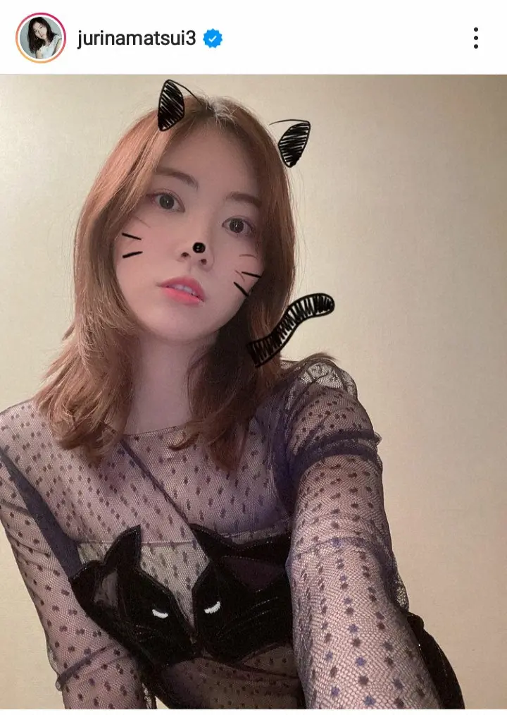 【画像・写真】松井珠理奈　セクシーなシースルー“黒猫ショット”に「超キュートでカワイイ」「じゅりにゃん尊い」の声