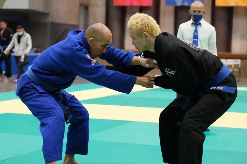 【画像・写真】ガリチュウ福島が柔術選手権でV　生まれて初めての男泣き「次は世界を目指したい」