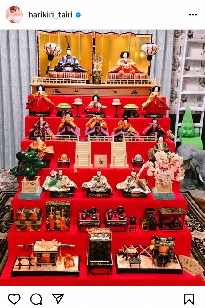 【画像・写真】平愛梨　「受け継がれるお雛さん」実家の豪華な七段飾りひな人形に　「お母さんの愛がヒシヒシ」の声