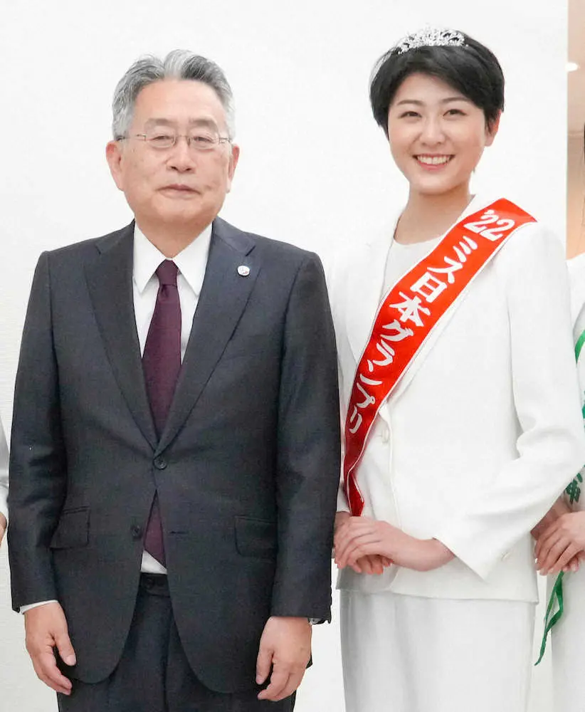 【画像・写真】ミス日本受賞者5人がスポニチ来社　グランプリの河野さん、希望を「発信したい」