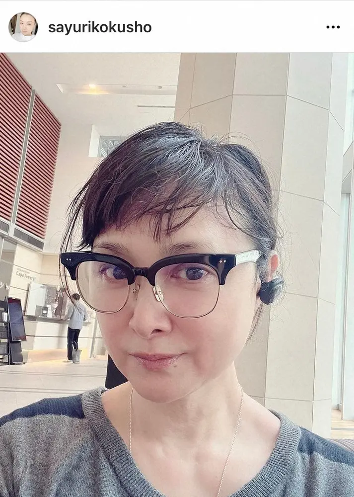 【画像・写真】国生さゆり　「素肌に自信」桜色に染まった笑顔満開の55歳のすっぴんショット公開に「美しすぎる」の声