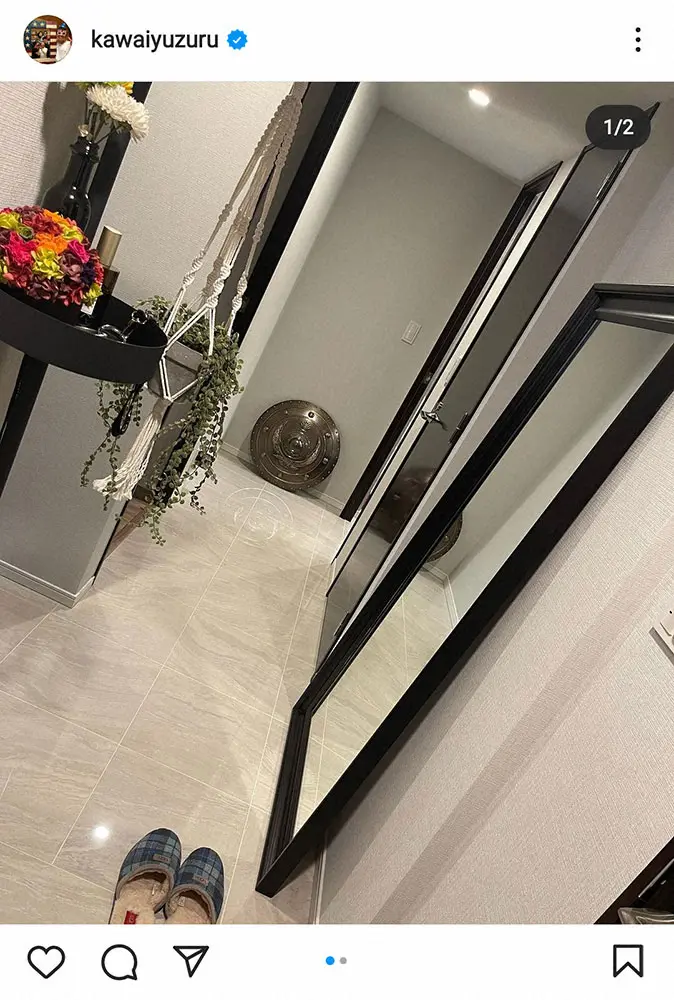 【画像・写真】アインシュタイン河井ゆずる　新居に引っ越しもくっきーから贈られた盾の置き場に悩む「次は西洋の館に…」