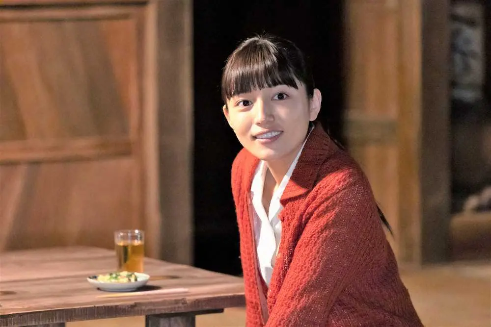 連続テレビ小説「ちむどんどん」で長女・良子役を演じる川口春奈（C）NHK
