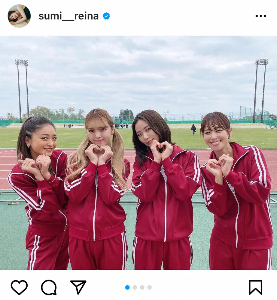【画像・写真】鷲見玲奈　みちょぱ、にこるん、朝日奈央との青春ショット披露「女子高生？」「すごい豪華」の声