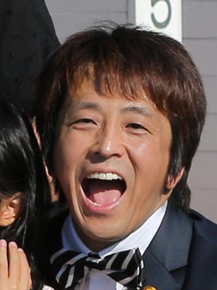 堀内健 結婚のきっかけは妻の親の一言 ラッキーだったかもしれない スポニチ Sponichi Annex 芸能