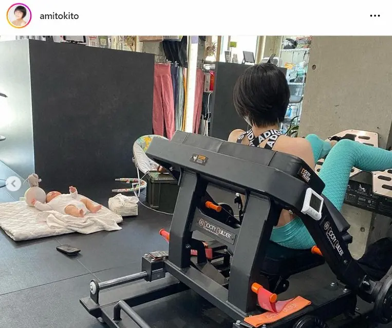 【画像・写真】時東ぁみ　2カ月の愛息とのジム通い　「腕、ウエア汚してしまいました」の事態も、スタッフの対応に感謝