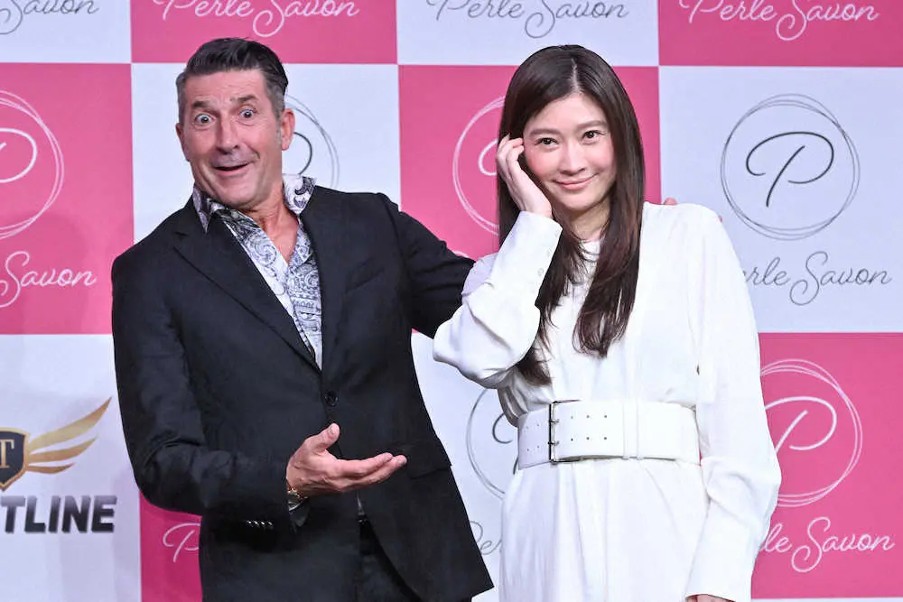 【画像・写真】篠原涼子、“変わっている”と言われる独特のこだわり「骨付きの鶏肉があるじゃないですか」
