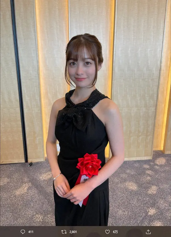 【画像・写真】橋本環奈　菊田一夫演劇賞授賞式で上白石萌音とのやりとり明かす　「最近はずっと10歳だから…」