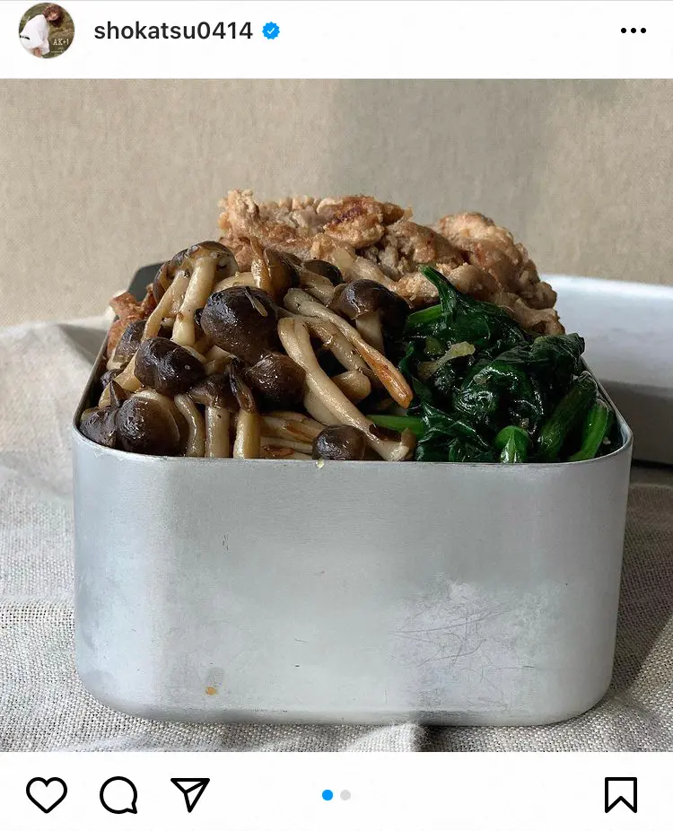 【画像・写真】亜希　焼きそば＆白米「タッパーダブル」弁当　慶大野球部・正吾ら2人の息子へ愛情たっぷり弁当話題に