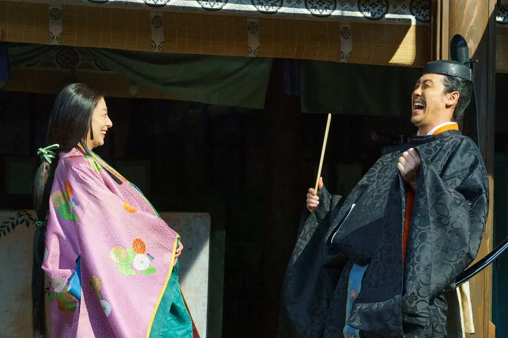 【画像・写真】「鎌倉殿の13人」久々の爆笑回！義時むっつり？比奈ツンデレ？頼朝“二度見”政子と“征夷大将軍コント”