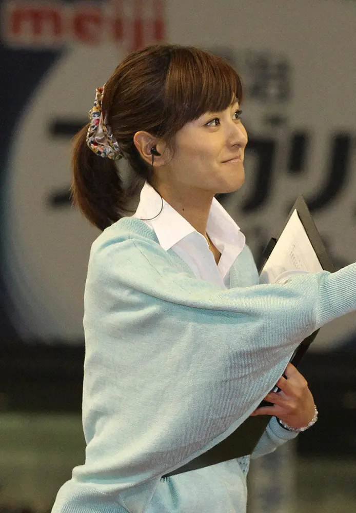 【画像・写真】徳島えりかアナ　10年以上前に「靴のサイズが同じ」陣内貴美子からもらった「勝負靴」明かす