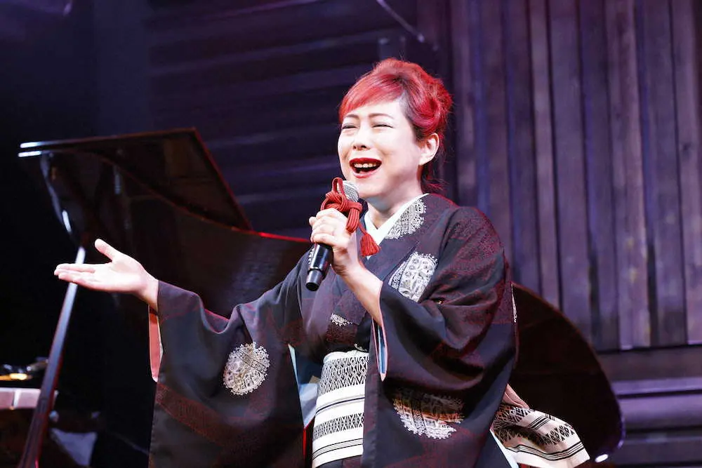 【画像・写真】椿鬼奴　仕事復帰でボン・ジョヴィ熱唱　突発性難聴によるめまいから回復