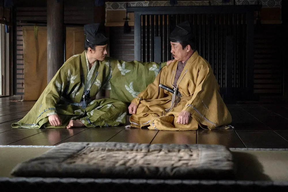 【画像・写真】「鎌倉殿の13人」頼朝墜つ　盛長・野添義弘“大役”に涙「感慨も同時に」三谷幸喜氏＆義時・小栗旬に感謝