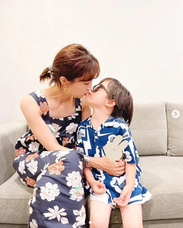 【画像・写真】安田美沙子　仲良し2ショット、衝撃キスショットも公開に「ラブラブ」「素敵すぎ」