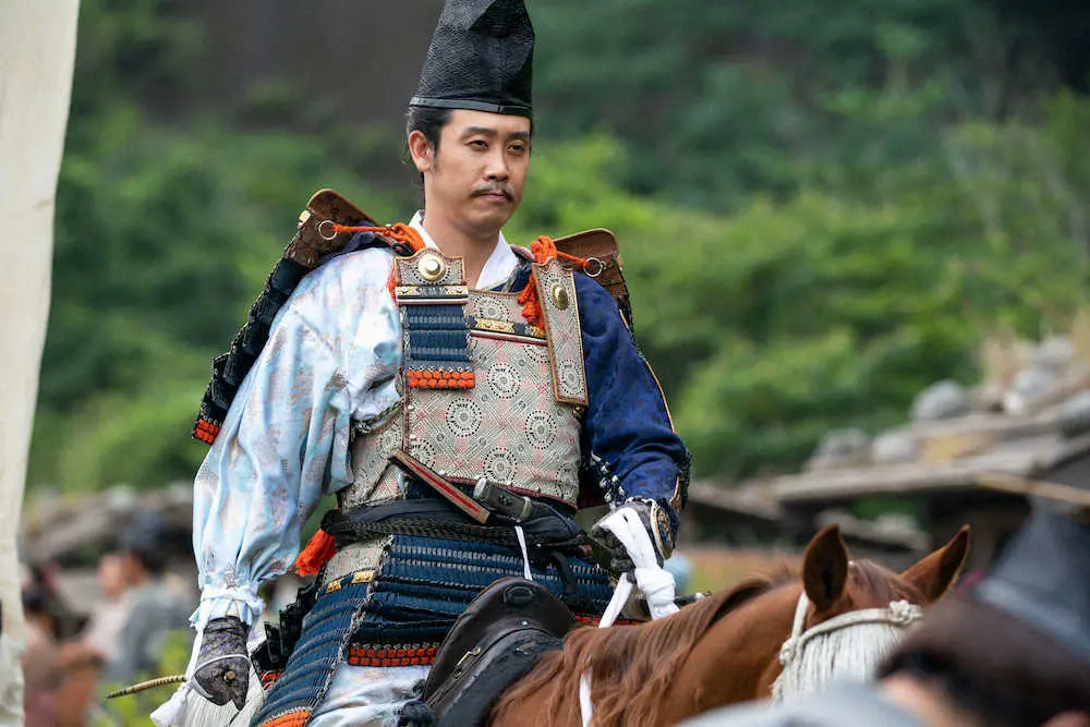 NHK大河ドラマ「鎌倉殿の13人」で源頼朝を演じる大泉洋。多くの反響を呼んだ