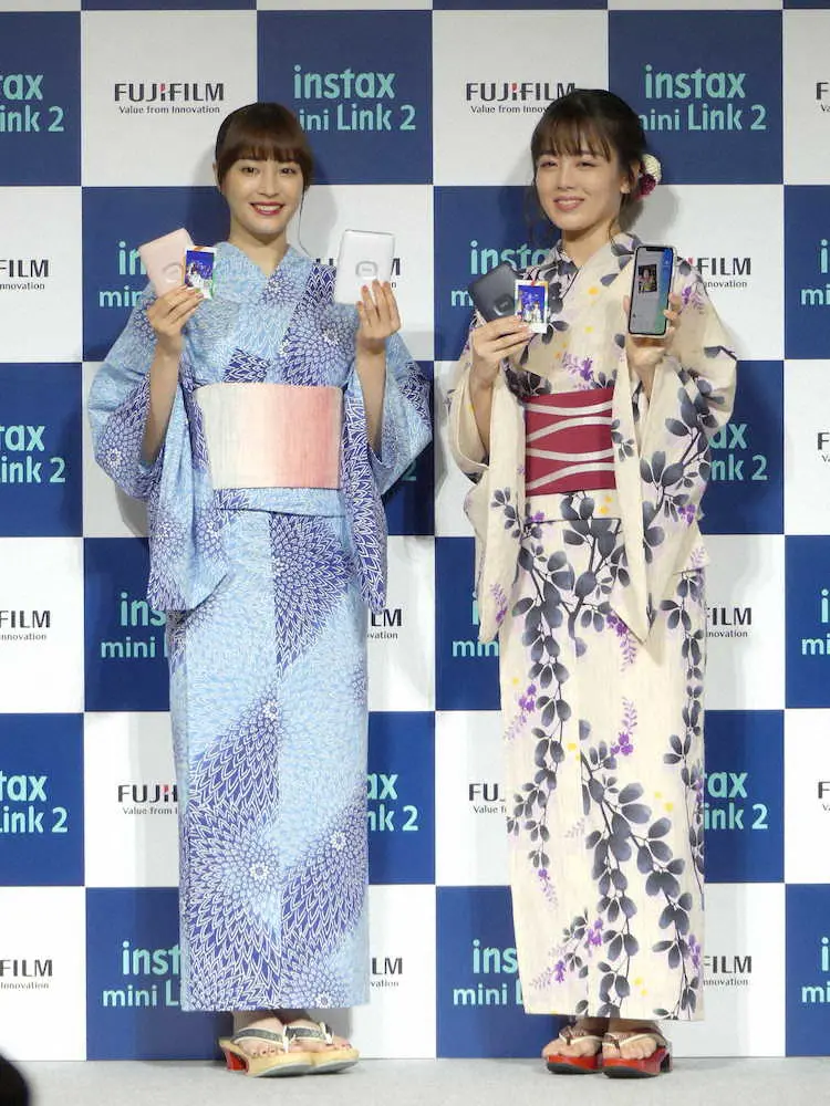 【画像・写真】広瀬すず　伊原六花と浴衣姿で登場　七夕の願いは「焼き肉とイモを食べたい」　富士フイルム新製品イベント