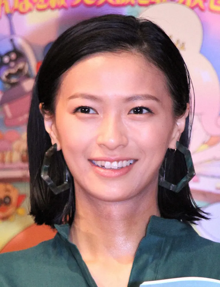 【画像・写真】榮倉奈々、盗撮被害　2人の子供を撮られ「許せない」「どうしたらいいか、誰か教えてほしい」