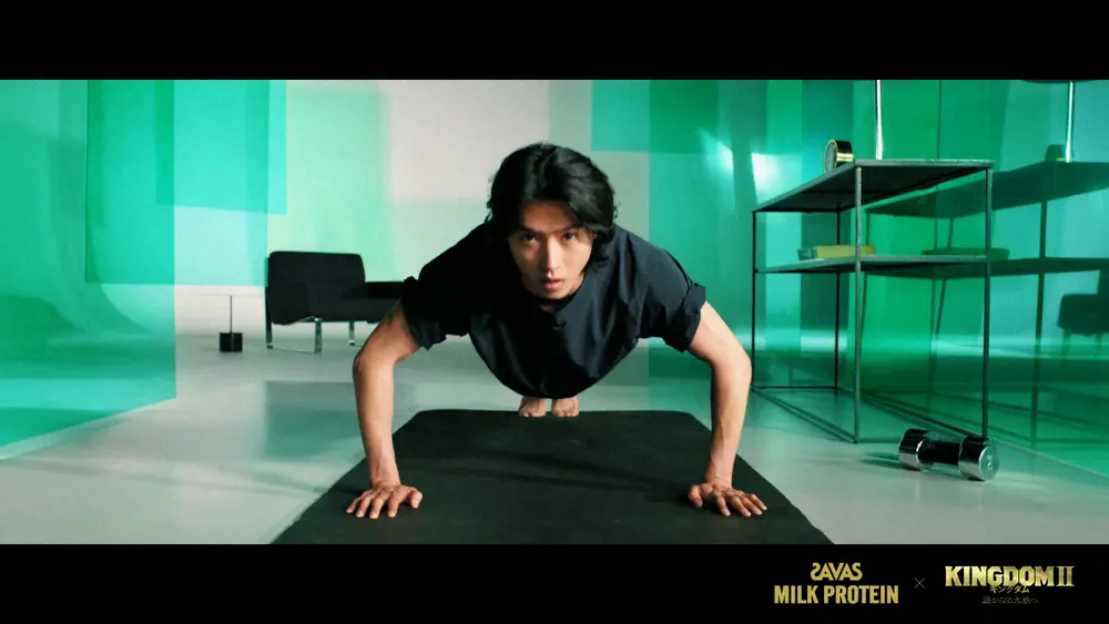 【画像・写真】「ザバス」×「キングダム2」特別コラボCMが1回限りで放送　金ロー「キングダム」内にて