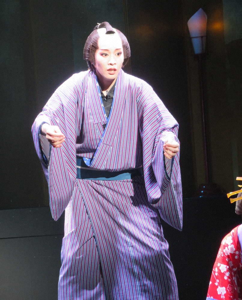 【画像・写真】雪組・和希そら　得意のダンスは完全封印、危険な香りをまとう男役へ