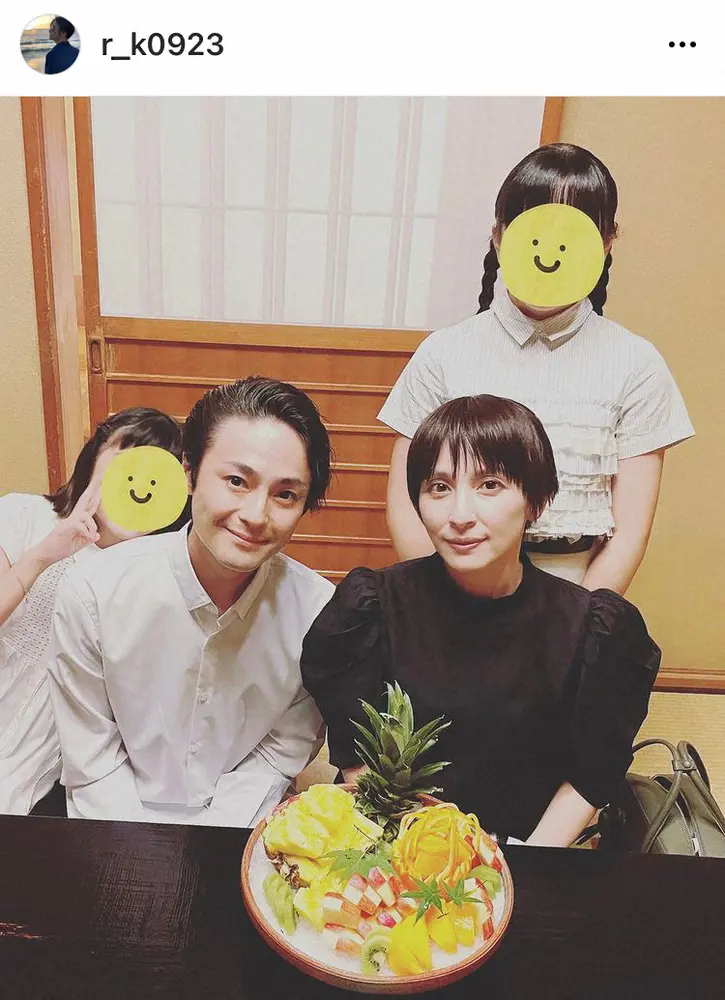 【画像・写真】木村了　「笑顔が絶えない時間」2人の娘たちとの妻・奥菜恵の誕生日会報告「幸せな絵」「理想の夫婦」