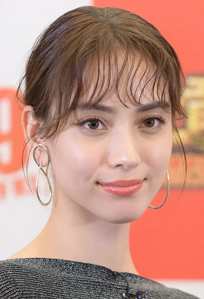 【画像・写真】滝沢カレン、あの芸人の追っかけだったことを告白「会いたすぎて毎日出待ちをしてました」