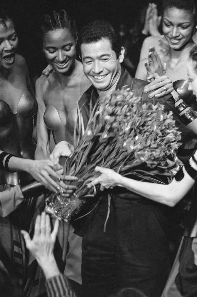 【画像・写真】世界的デザイナー・三宅一生さん　肝細胞がんで死去　84歳　ドン小西「“二刀流”の先駆者」