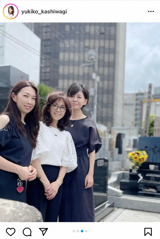 【画像・写真】日航機墜落37年　柏木由紀子が夫・坂本九さんの墓参り　「見守りつづけてくれた主人、全ての方に感謝」