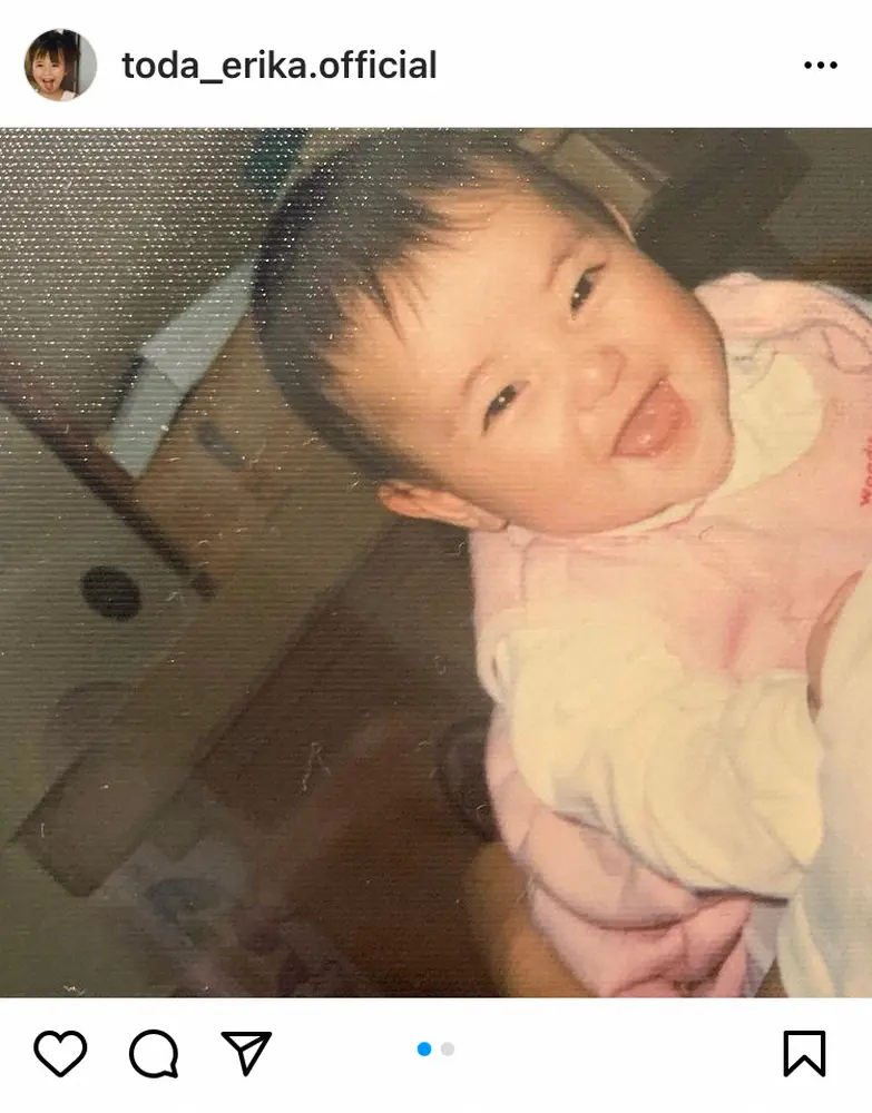 【画像・写真】戸田恵梨香　「ニッコニコで過ごしたい」かわいすぎる幼少期姿に「もう出来上がってる」「リアルお姫様」