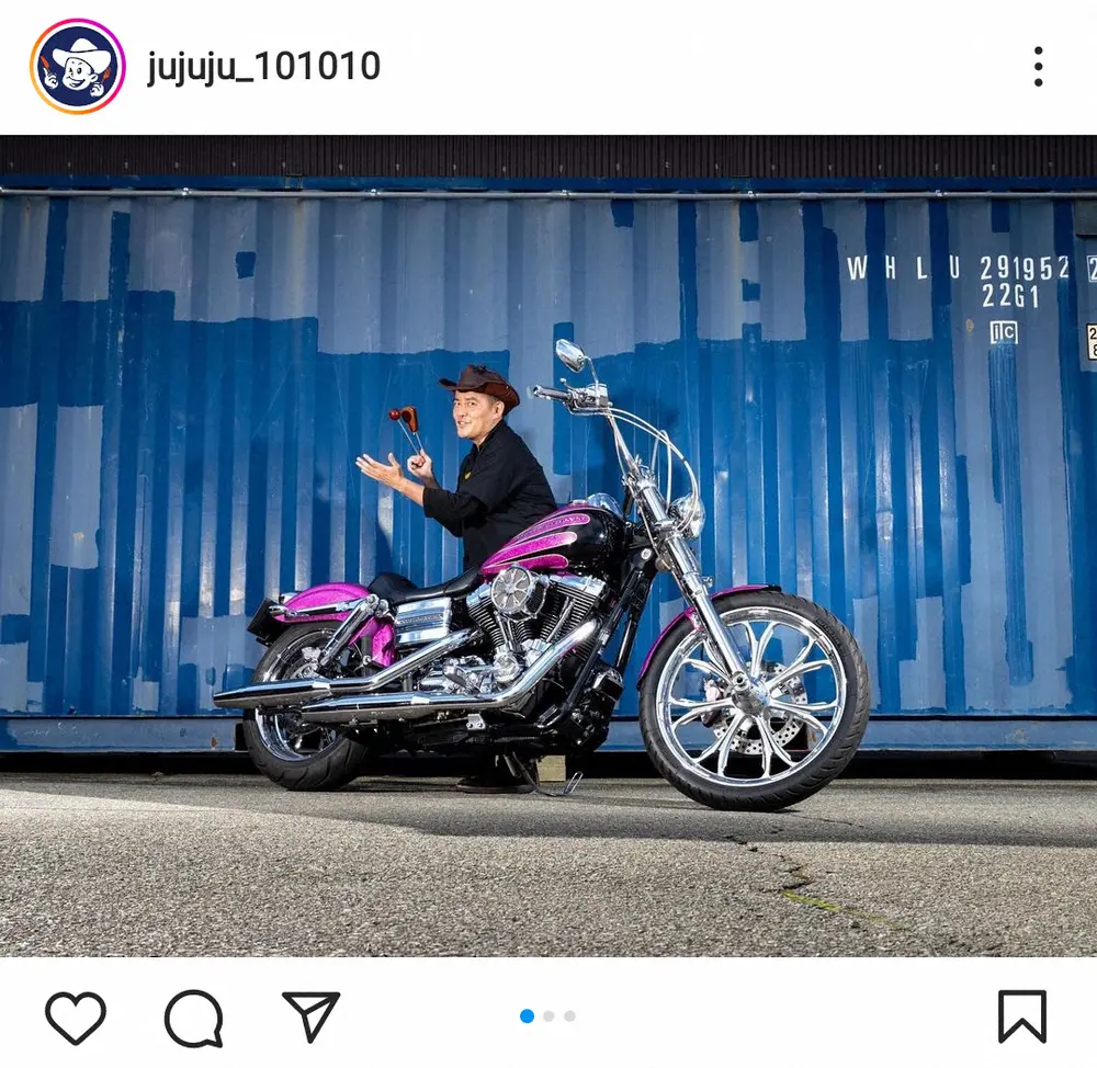 【画像・写真】ハンバーグ師匠　愛車「ソープランドピンク」のハーレーダビッドソン披露に「えっち～」「最高です」の声