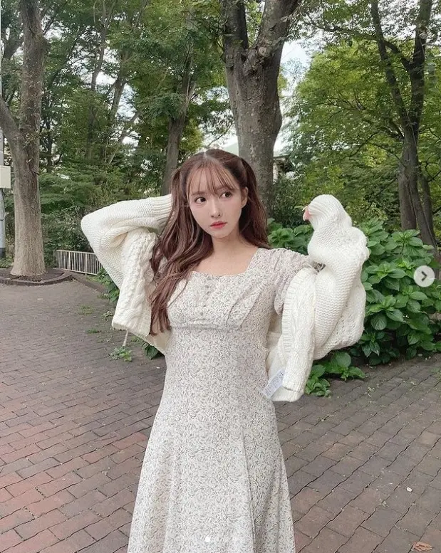 【画像・写真】三上悠亜　ハーフツインでワンピ＆カーディガン姿披露に「似合っててかわいいす」「天使」「最強！！」