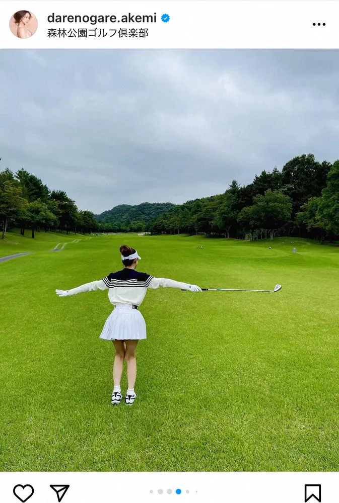 【画像・写真】ダレノガレ明美　“美脚際立つ”ミニスカゴルフウエア姿披露　1カ月ぶりラウンドのスコアは…