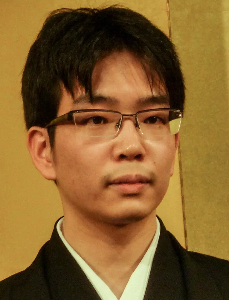 【画像・写真】豊島九段　稲葉八段とのA級順位戦を制し、2勝1敗でトップタイに　藤井王将ら6人が並ぶ混戦を演出