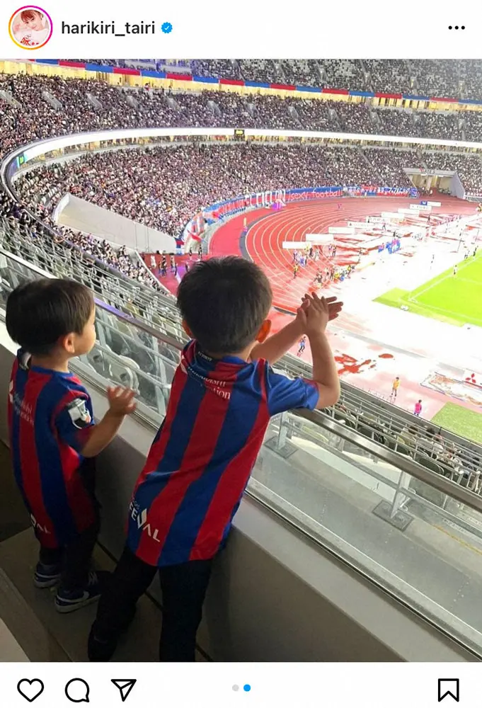 【画像・写真】平愛梨　3人の息子と夫・長友佑都の試合観戦「本当に格好良くて…」J1初の女性審判員に感銘