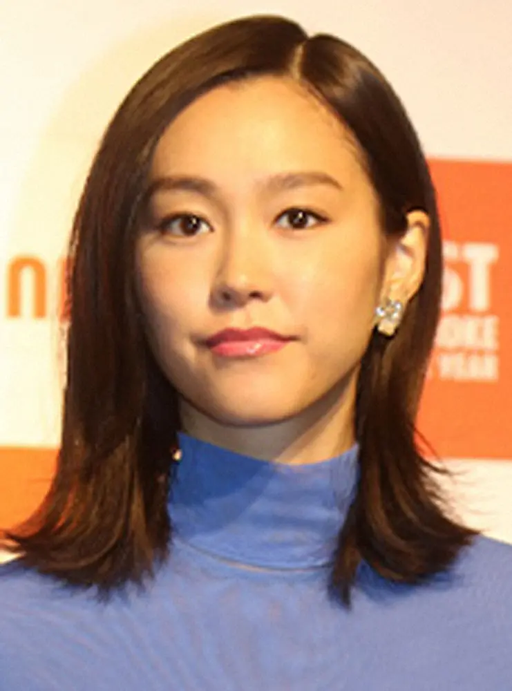 桐谷美玲 眼内コンタクトレンズの手術受けることを報告 少し不安 も 今はワクワクドキドキ スポニチ Sponichi Annex 芸能