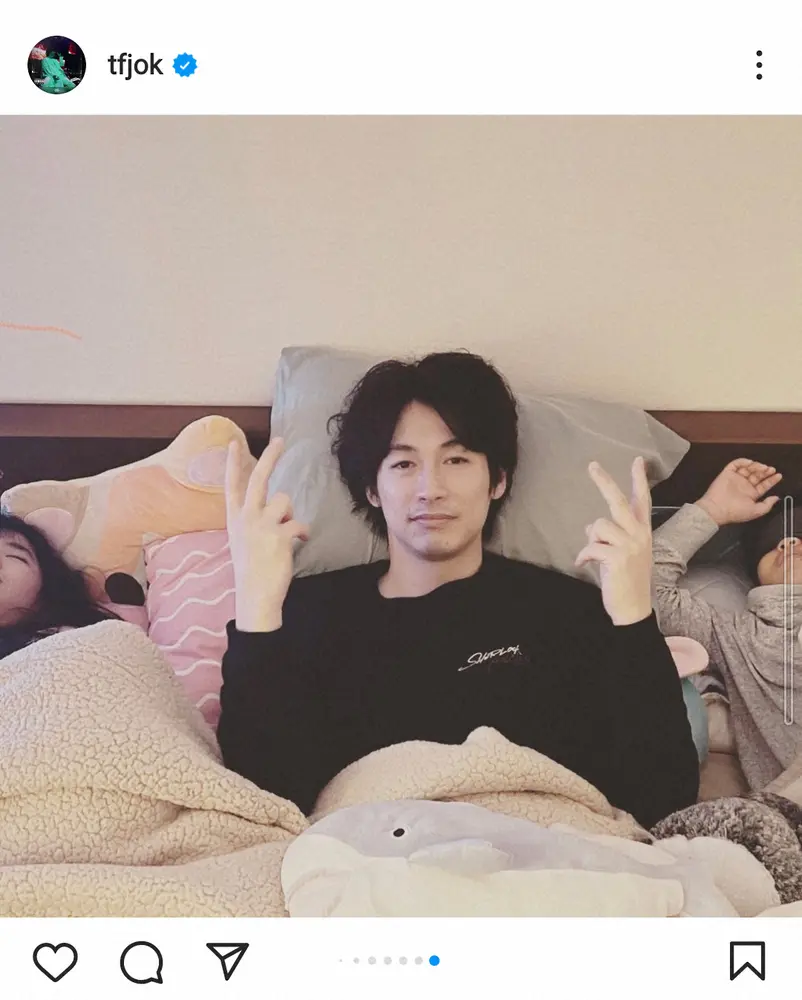 【画像・写真】ディーン・フジオカ　男女双子の子供の8歳バースデーを親子3ショットで祝福　「愛が溢れてる」の声