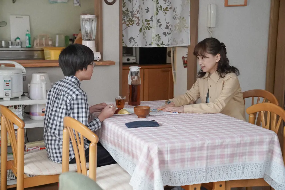 【画像・写真】【明日5日の舞いあがれ！】第2、3話を連続放送　めぐみ、舞を連れ15年ぶり帰省　舞は初対面の祖母に