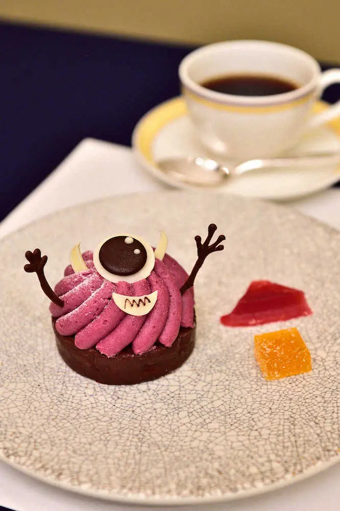 【画像・写真】勝ち運呼ぶケーキ?　昨年藤井竜王が食べて話題の逸品、今年は広瀬八段が舌鼓で白星！