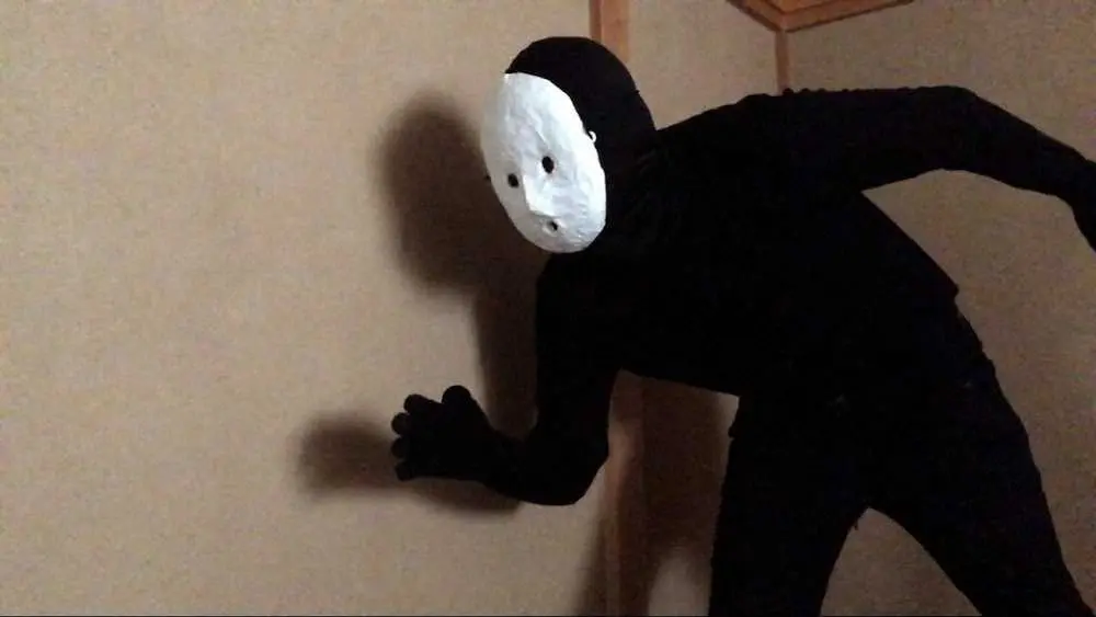 【画像・写真】謎の覆面ホラー作家　雨穴氏　YouTube登録者数60万人超　出版社も素性知らないまま本が完成