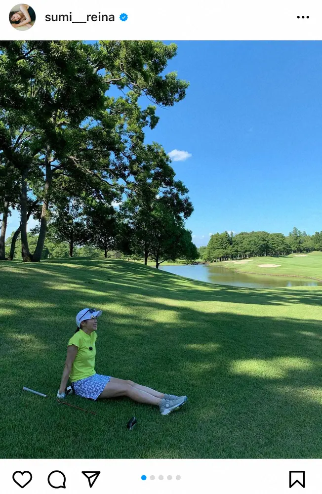 【画像・写真】鷲見玲奈　ミニスカゴルフウエア姿で“1人ラウンド”を満喫「ナイススタイル」「美脚」の声