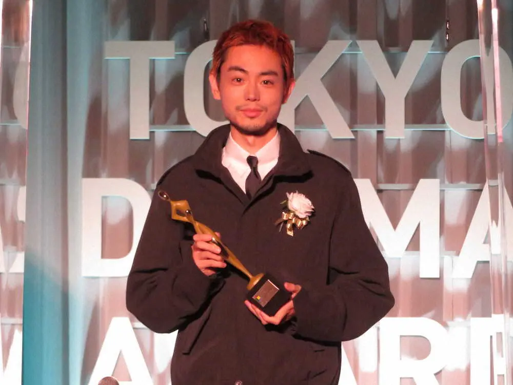 【画像・写真】菅田将暉が主演男優賞　石坂浩二からの「天才菅田」の声に「ぐっすり眠れます」　東京ドラマアウォード