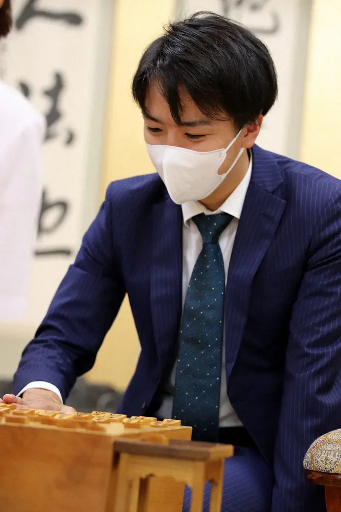 【画像・写真】徳田四段　斎藤八段からA級初対戦勝利　今年度勝率・893で歴代最高更新ペース　朝日杯2次予選