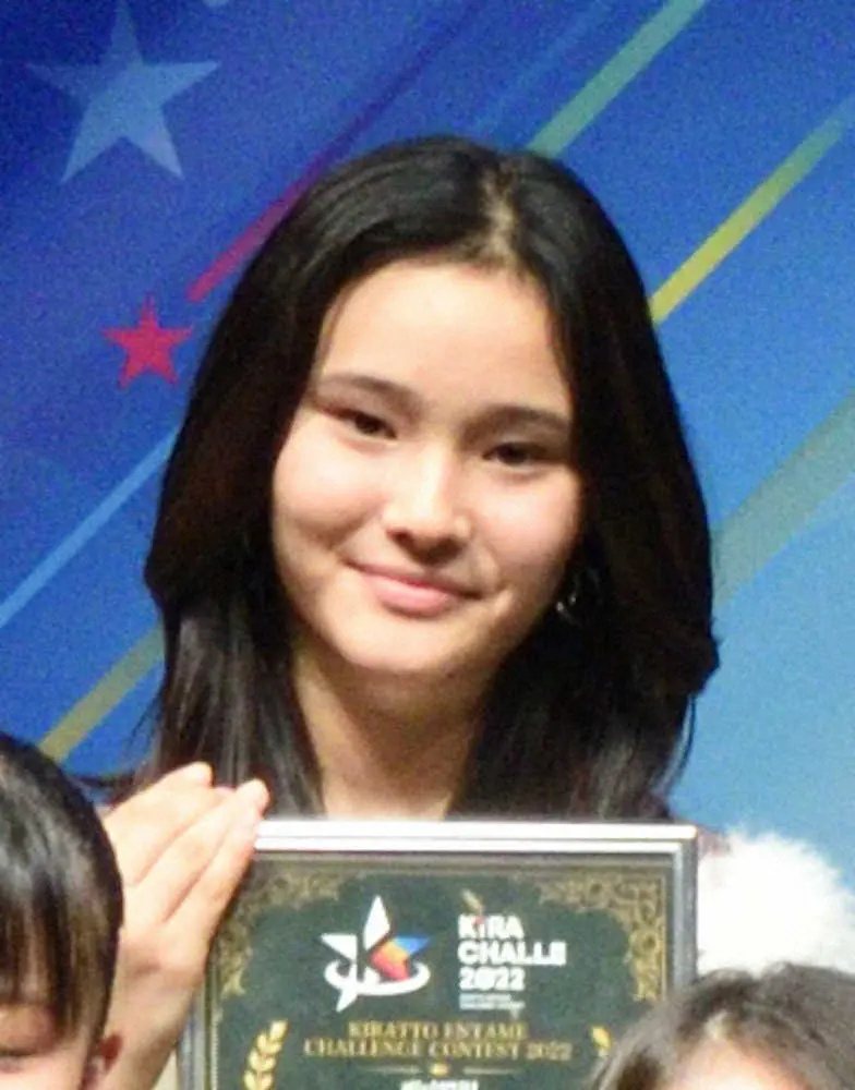【画像・写真】エイベックスのキッズオーディション　歌部門で中馬美貝さん雪辱グランプリ　飯豊まりえ、めるるら輩出