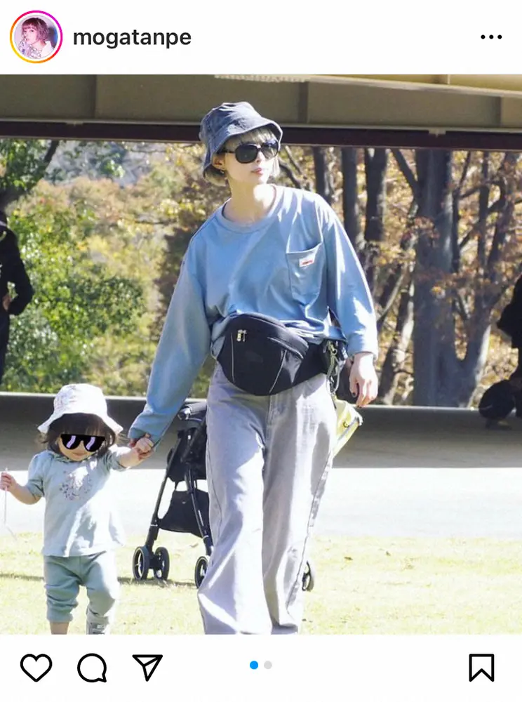 【画像・写真】最上もが　「めちゃくちゃ盗撮風」な愛娘との公園ショットにファンも見出し大喜利状態「お忍びデート」