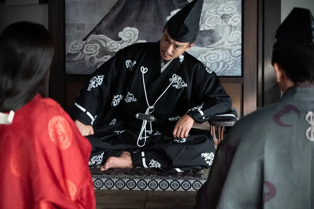 【画像・写真】【今夜の鎌倉殿の13人】残り6回　第43話「資格と死角」トキューサ　後鳥羽上皇を小突く？実朝後継者は