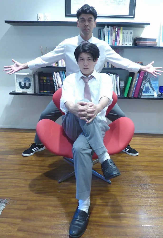 【画像・写真】潔癖すぎる土佐兄弟・卓也　紫外線ライト取り出し「めっちゃ汚れてる」に妻がドン引き「キモい…」