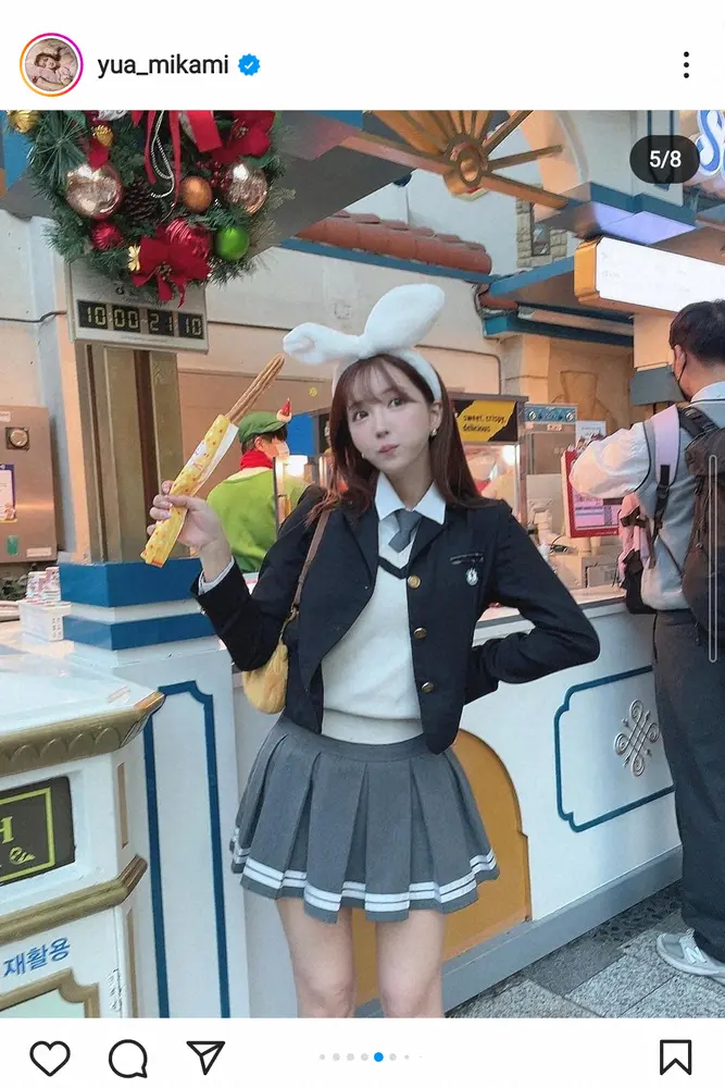 【画像・写真】三上悠亜　韓国のJKの「制服着たんだぁ」キュートなミニスカ姿に「可愛すぎ」「全然違和感がない」の声