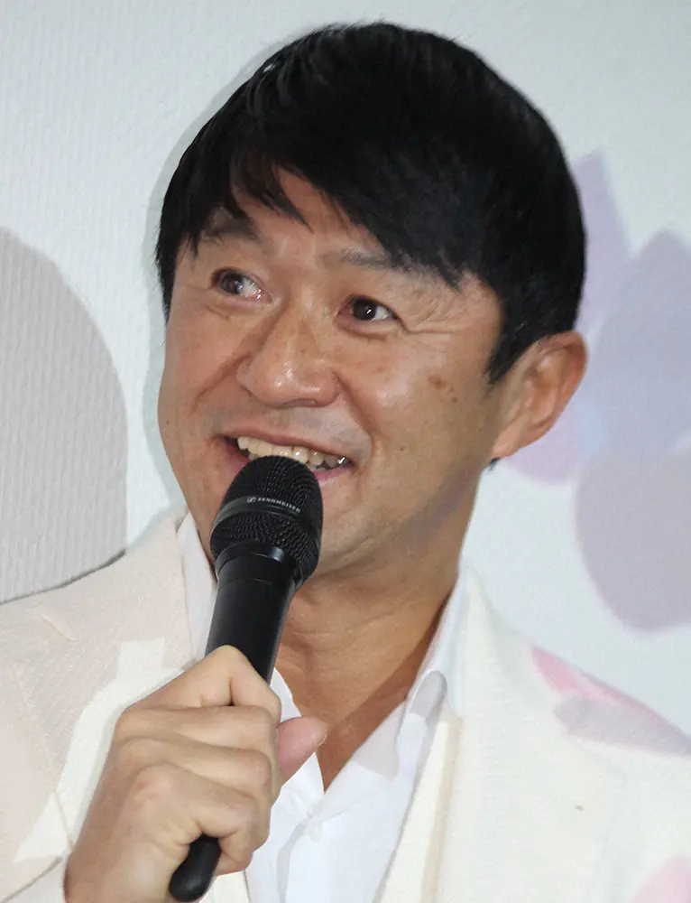 【画像・写真】武田修宏　「ミヤネ屋」で興奮余って？リフティング披露もまさかの失敗　ラモス瑠偉氏「下手くそだよ！」