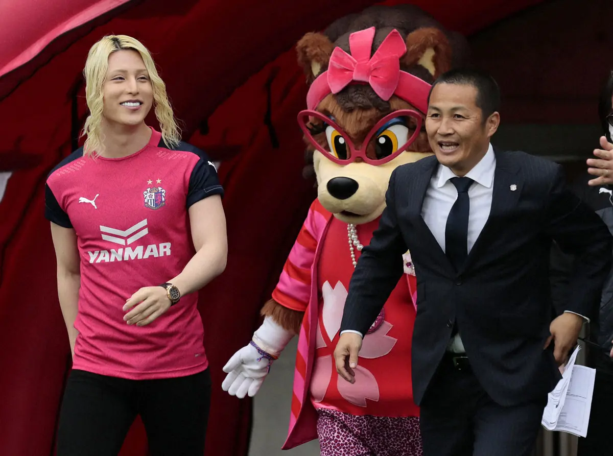 【画像・写真】ローランド、PK戦の南野を称賛「サッカーを知らない人にも分かるように」説明し反響「最高」「その通り」