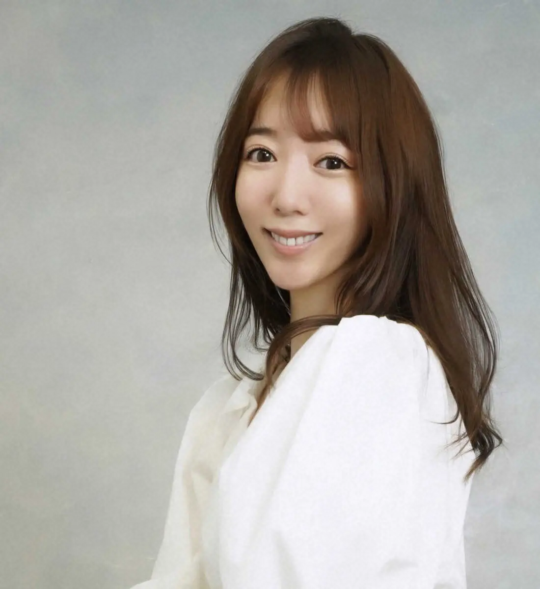 【画像・写真】魅惑の声・浜崎美保　「お疲れのあなたを必ず癒やす世界が待っている」